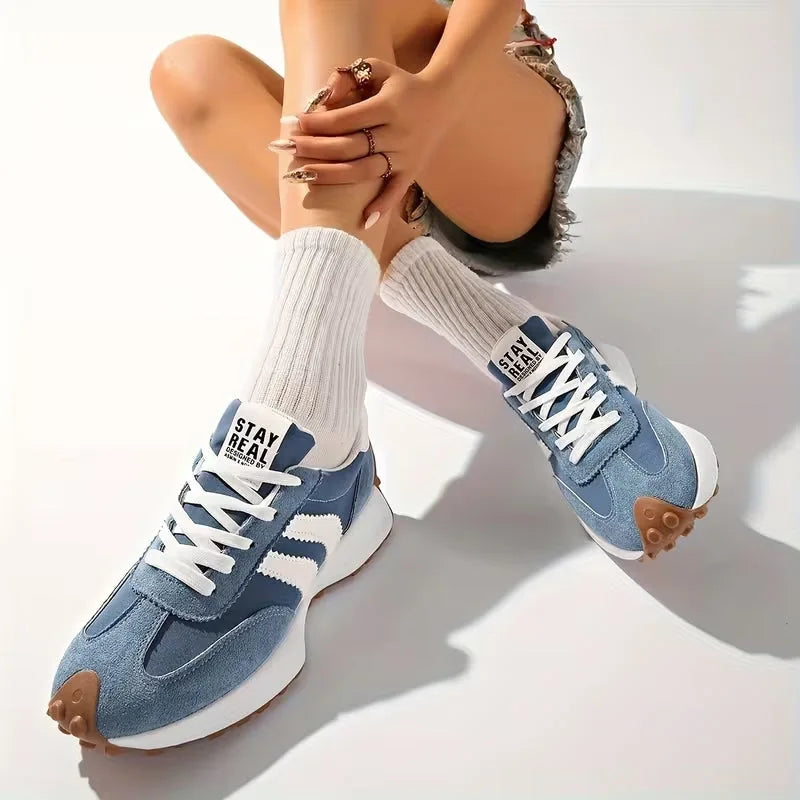 Green retro chunky sneaker