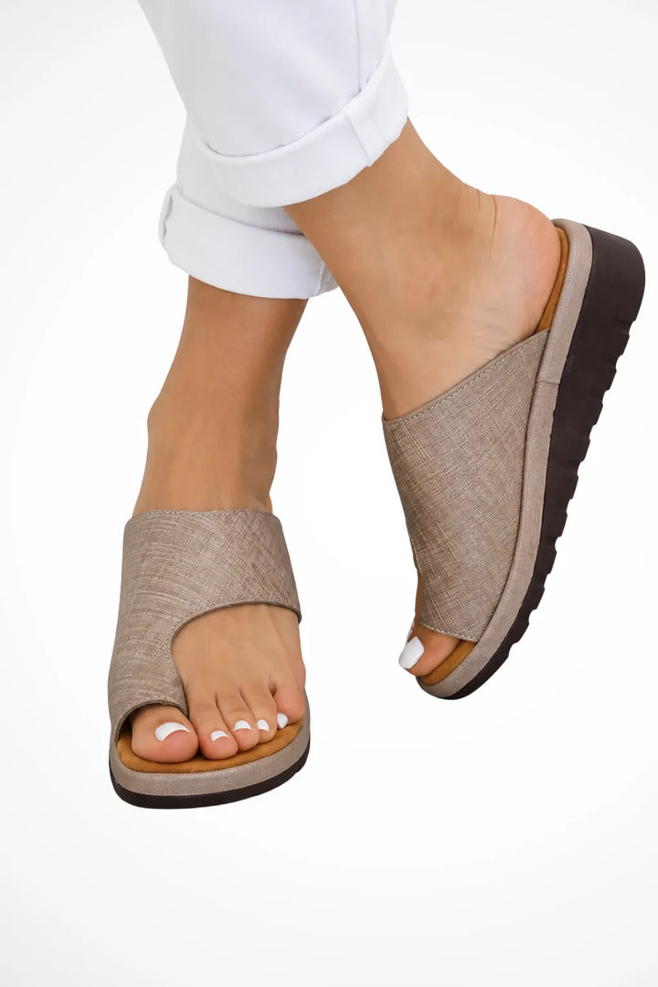 Khaki wedge toe loop sandal, front view
