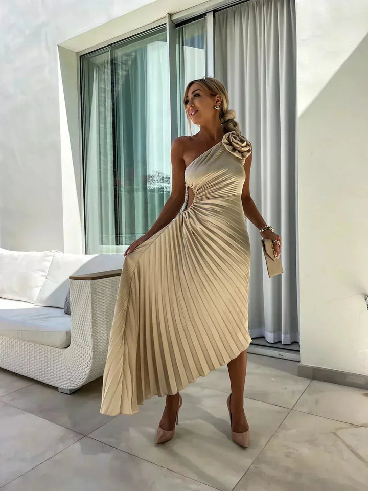 Nyla | Pleated Rose Midi