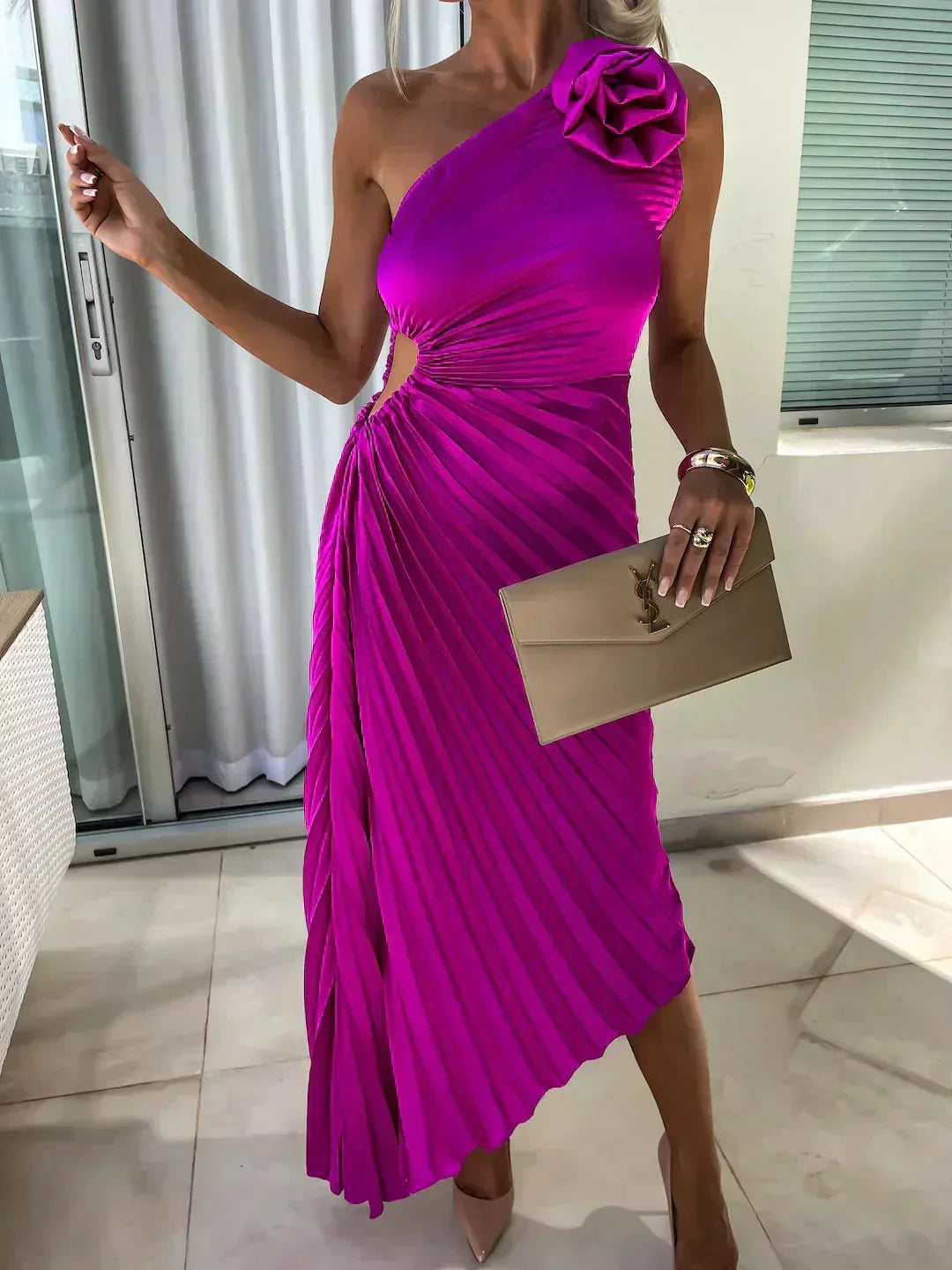 Nyla | Pleated Rose Midi