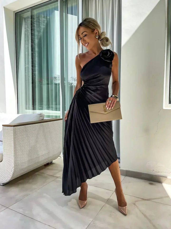 Nyla | Pleated Rose Midi