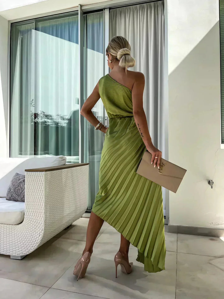 Nyla | Pleated Rose Midi